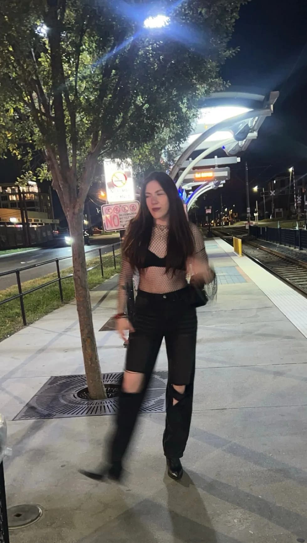 Looking for male creator to collab photo 1